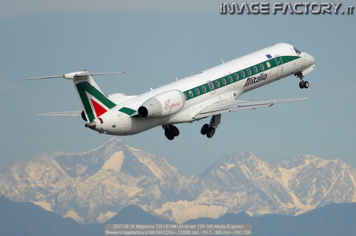 2007-08-24 Malpensa 724 I-EXMH Embraer 135-145 Alitalia Express